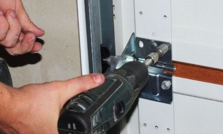 time to replace your garage door key